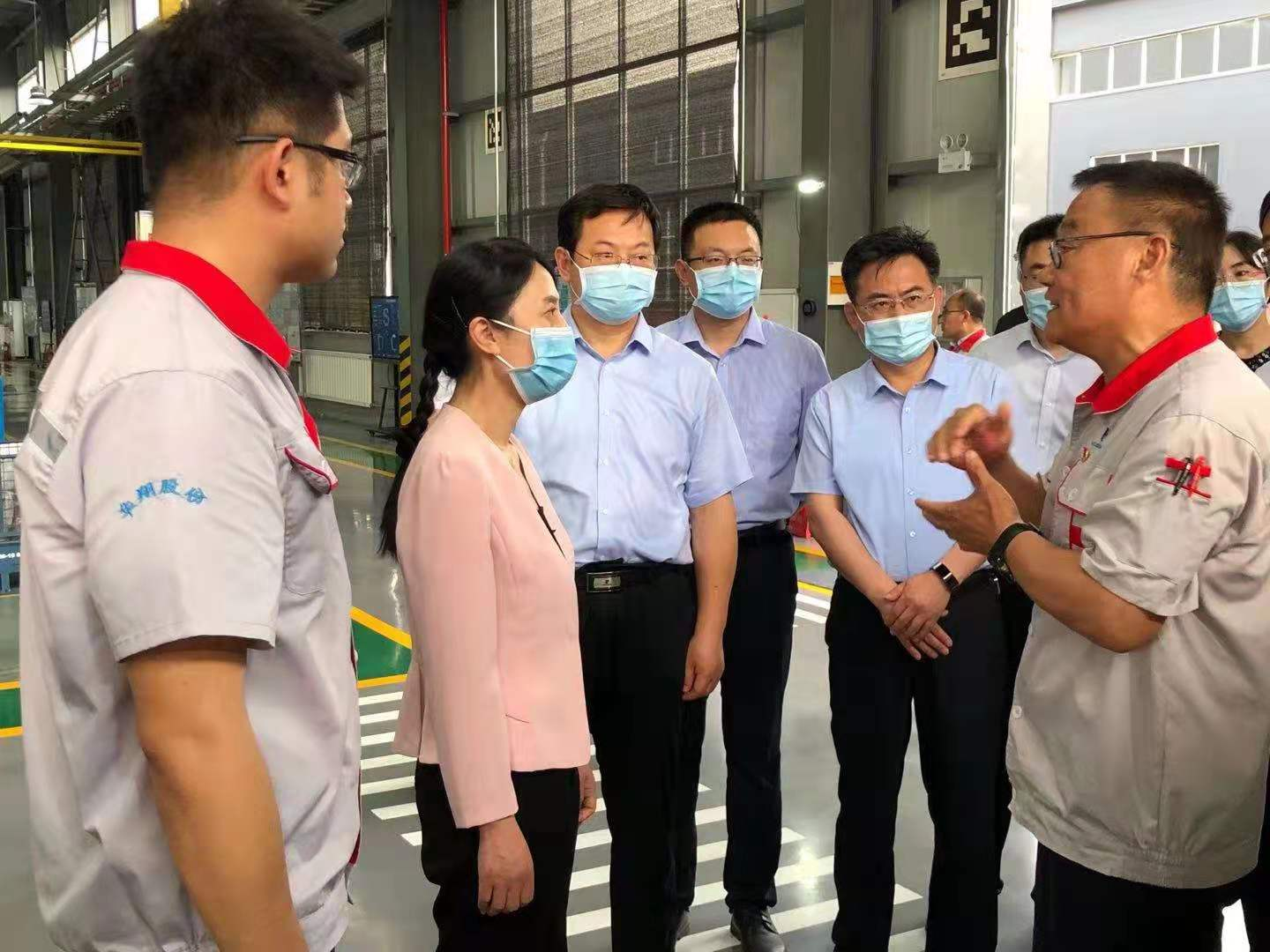 省委常委、組織部部長陳安麗蒞臨我司調(diào)研企業(yè)黨建及運(yùn)行情況
